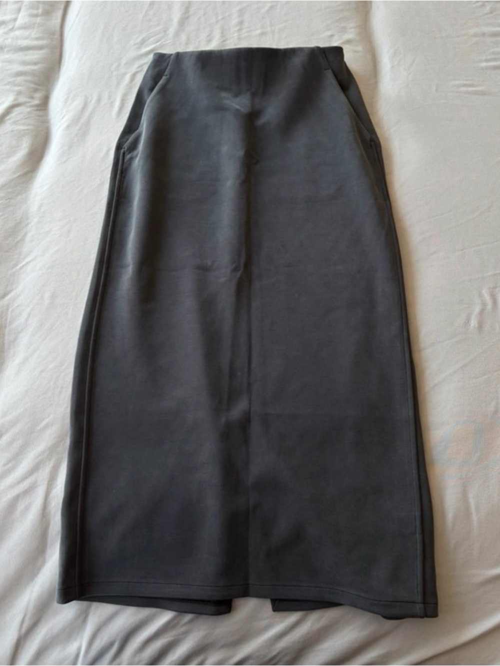 Lululemon Charcoal Pencil Skirt - High-Waist